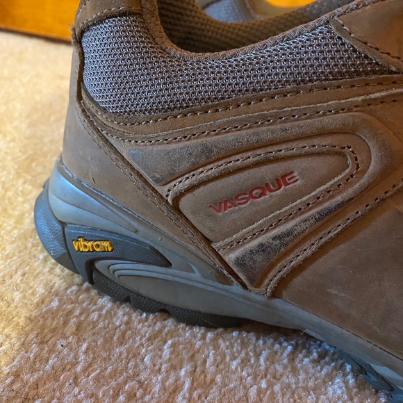 Men’s Vasqu shoes - Picture 4 of 7